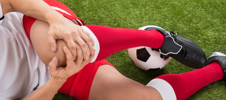 sports knee injury