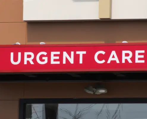 Outdoor urgent care sign.