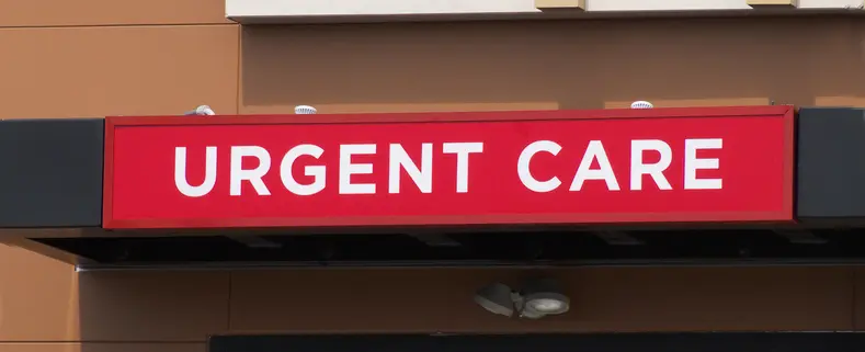 Outdoor urgent care sign.