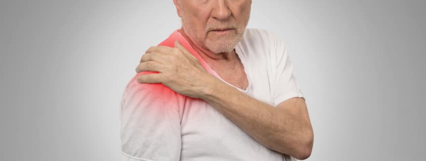 senior man with pain in his shoulder - Colorado Center of Orthopaedic Excellence Arthritis causing shoulder pain